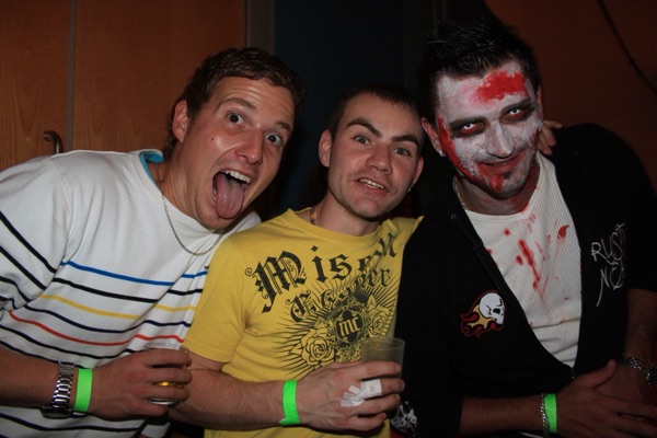 Halloween 2011 – Bild 3 – Narrenfreunde Waldschrat Bechtoldsweiler