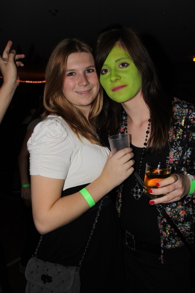 Halloween 2011 – Bild 11 – Narrenfreunde Waldschrat Bechtoldsweiler